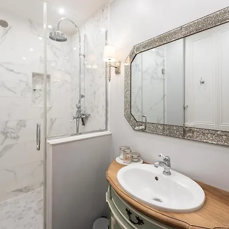 Le Dandy - Grand T3 Au Pied Du Métro Garibaldi Apartamento